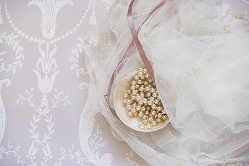 De Mariée, Perles, Voile, Blanche
